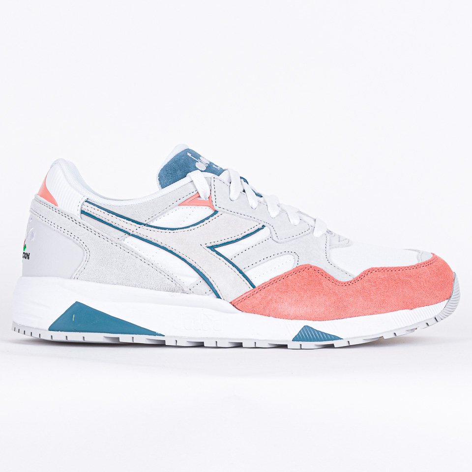 Diadora n9002 hot sale white sea