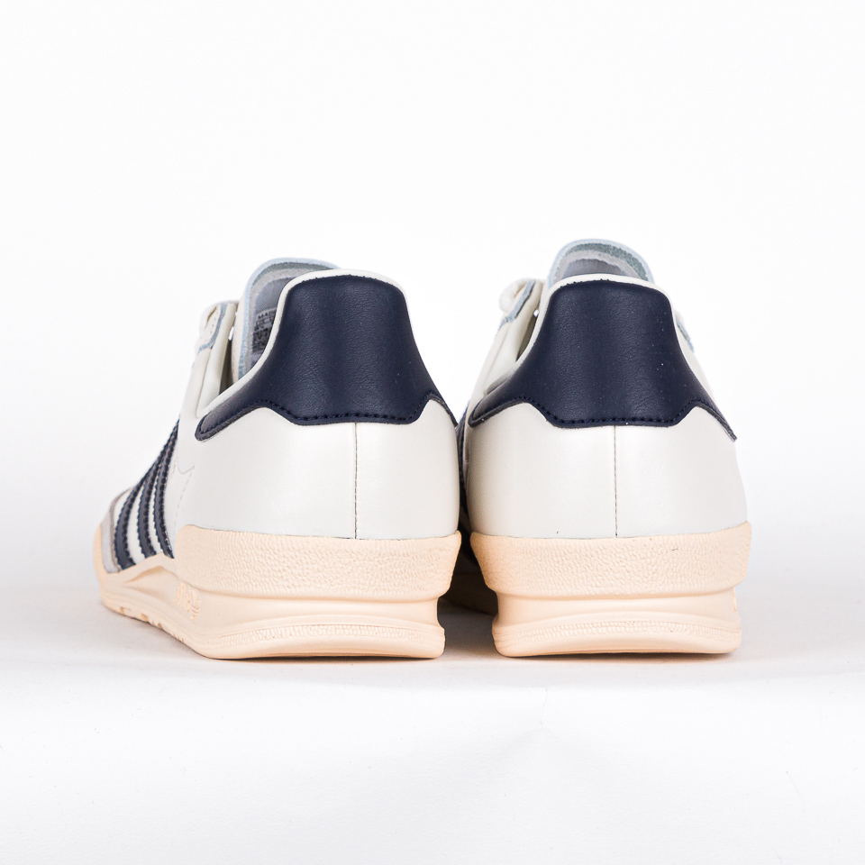 Adidas originals jeans outlet leather white