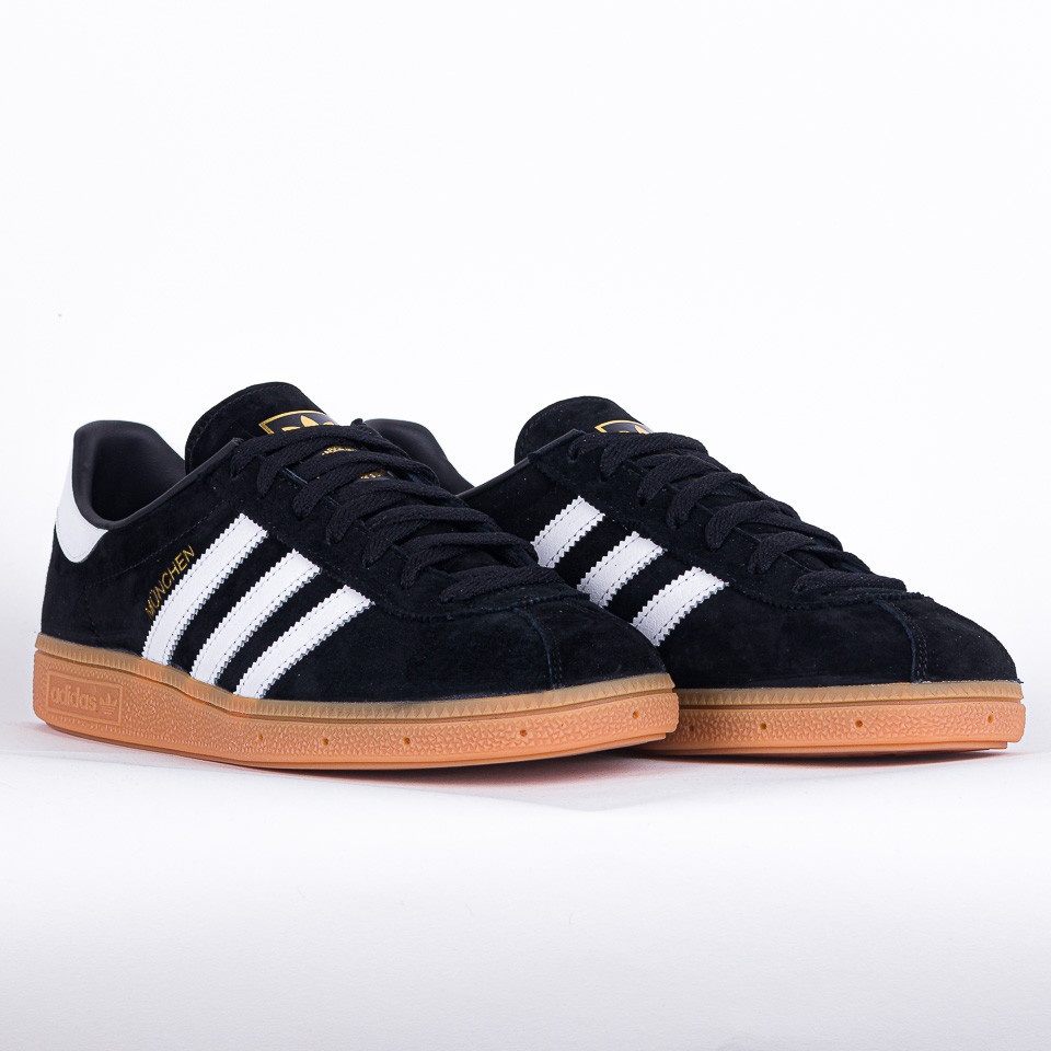 Adidas originals munchen on sale black