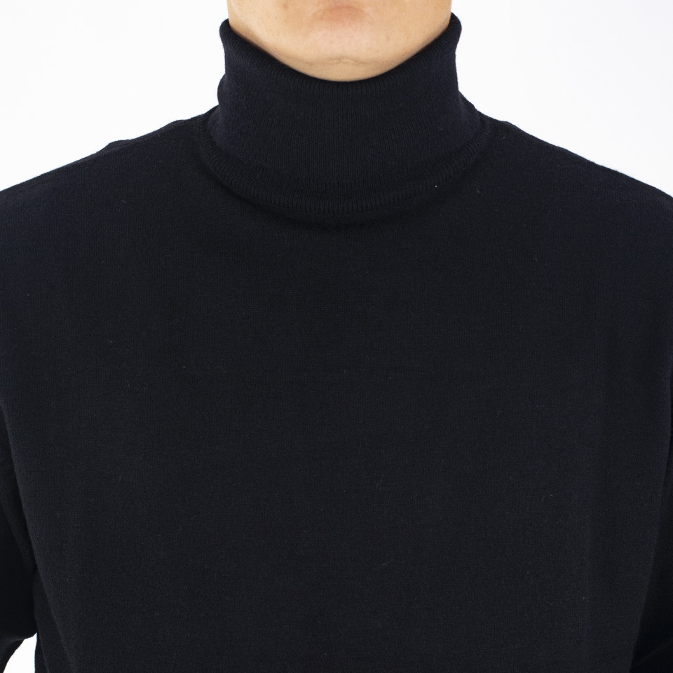 Carhartt playoff shop turtleneck sweater