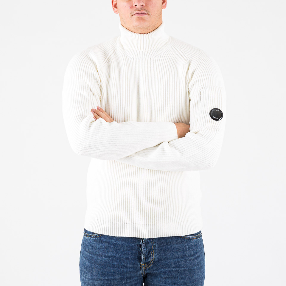 【送料&関税込】C.P. Company White Sweater With High Neck An White sweater C.P. COMPANY - Rione Fontana