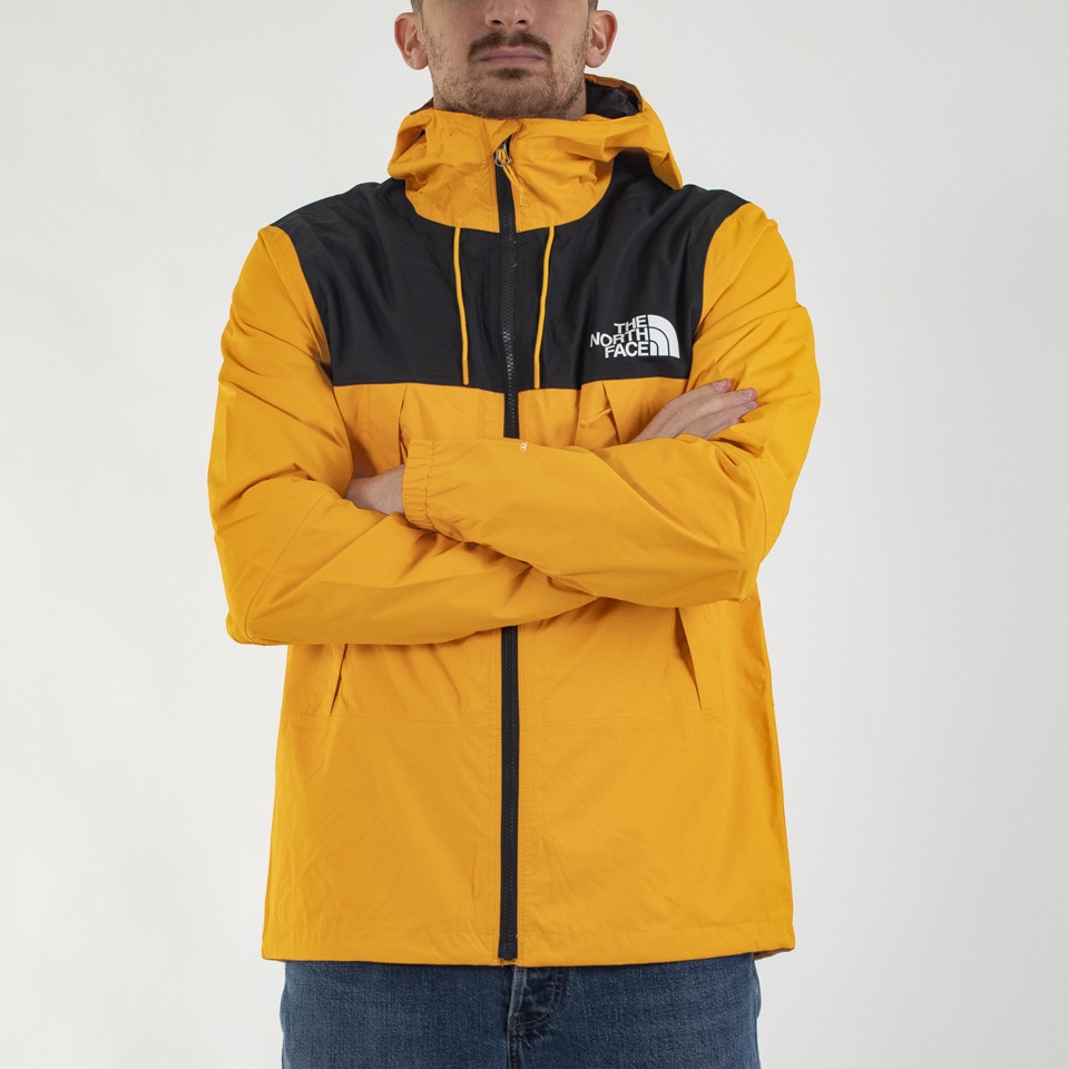 The north face 1990 store mountain q jacket zinnia orange