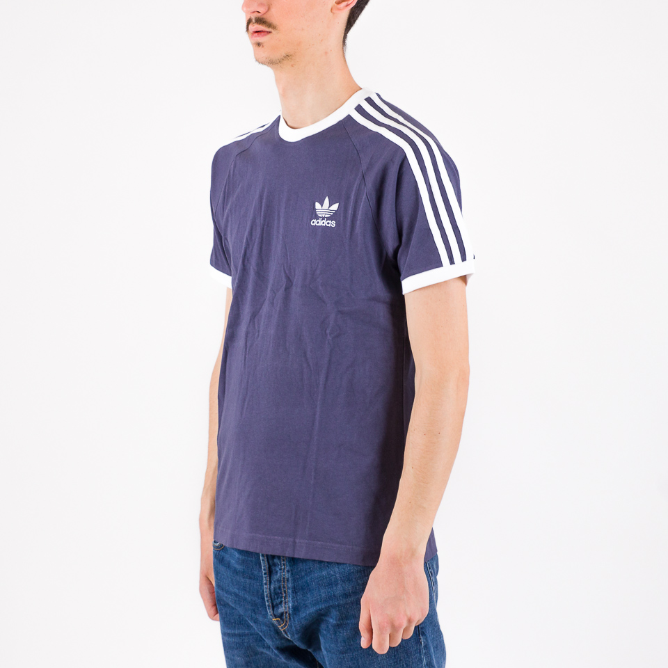 Adidas originals adicolor linear outlet t-shirt in navy br4326