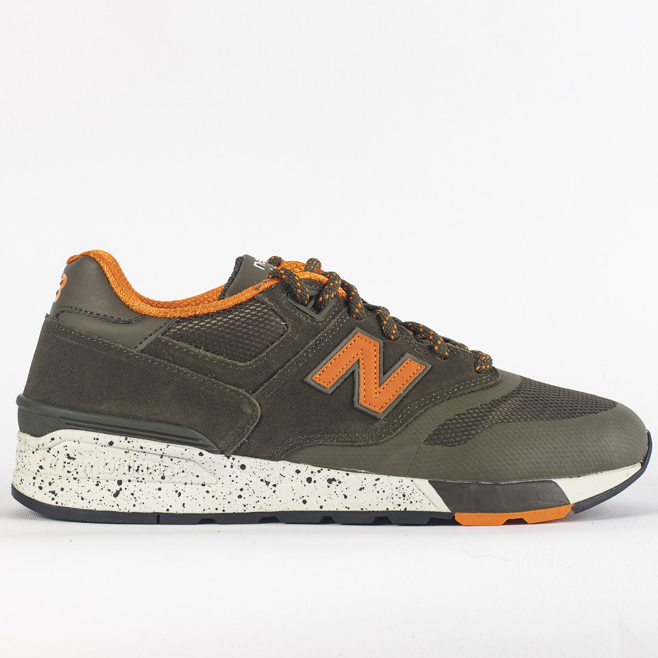 New balance store 597 orange